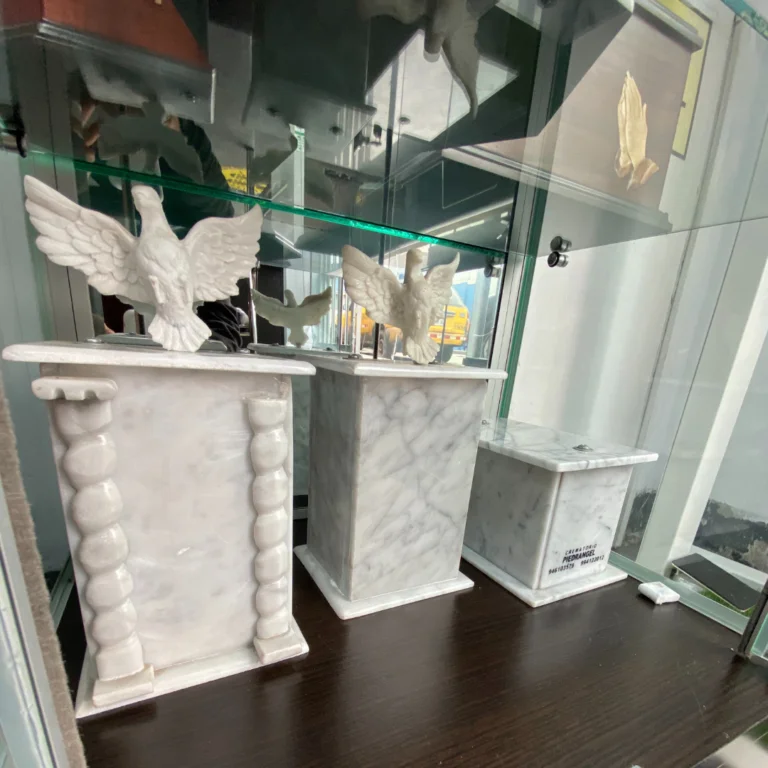 urnas de marmol cremacion en lima